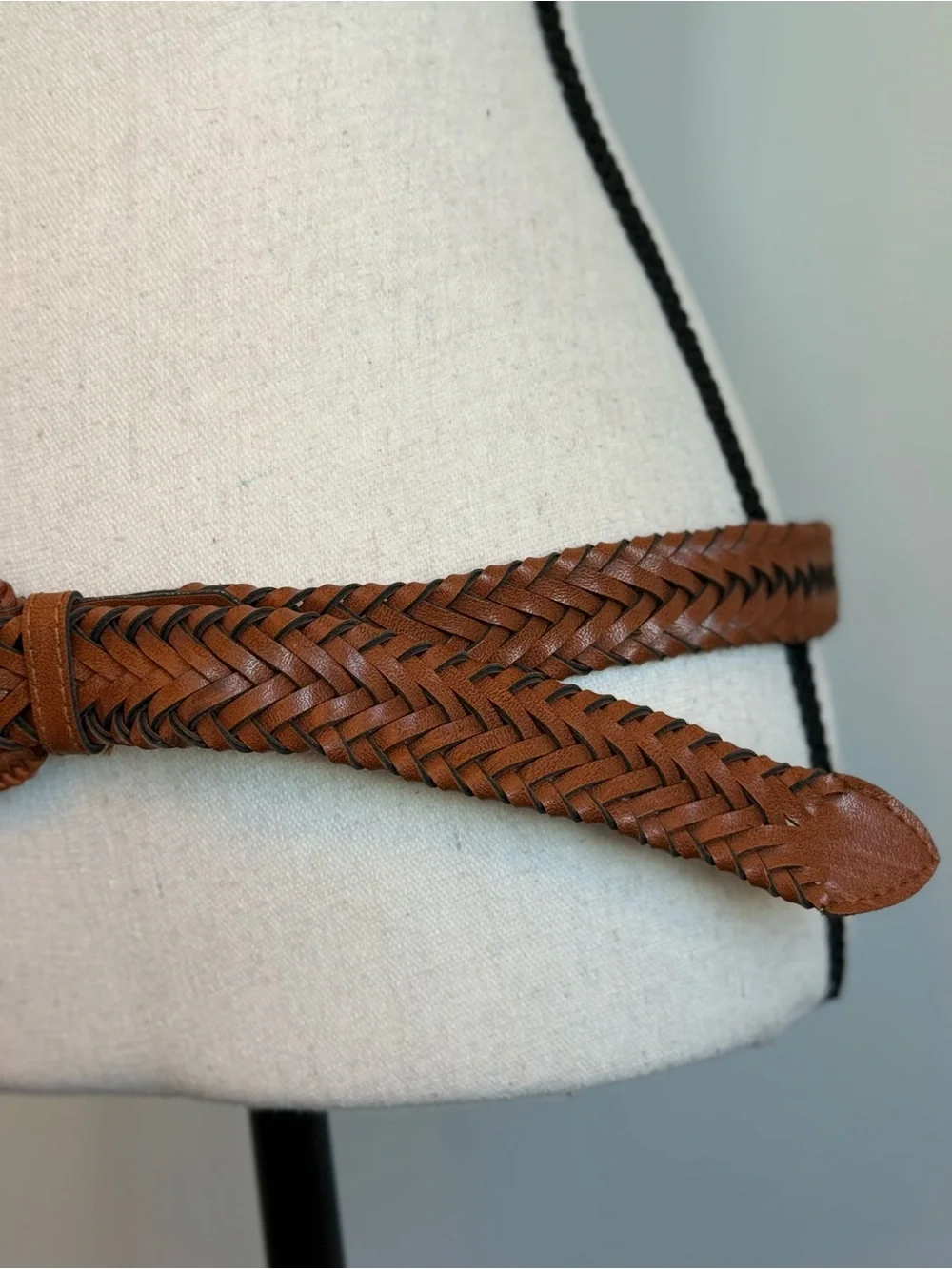 Brown Braided Woven Boho Western Belt Size 14/16 Adjustable Hip Waist Belt